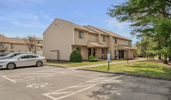 371 Emmett St 5, Bristol, CT 06010