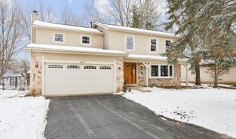 820 Red Coach Ln, Algonquin, IL 60102