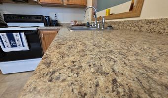 32 Plain St, Barre, VT 05641