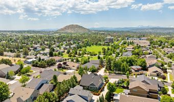 2044 NE Altura Dr, Bend, OR 97701
