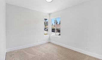 6876 Bear River Row 3, San Diego, CA 92139