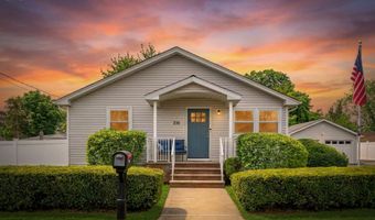 238 Forepeak Ave, Beachwood, NJ 08722
