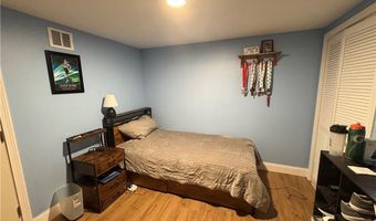 11 Glen St, North Providence, RI 02911