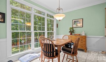 265 Westminster Ct 55, Asheboro, NC 27205