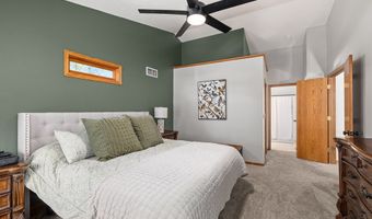 895 Williamsburg Ct, Ashland, OH 44805