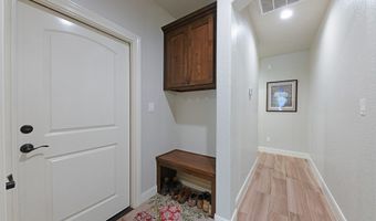 105 Bobby Lynn, Adkins, TX 78101