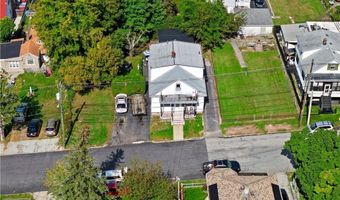 32 Maplewood Ave, Cranston, RI 02920