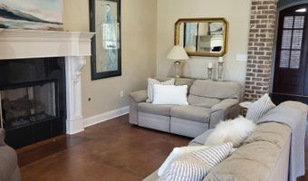 156 Amethyst Dr, Brandon, MS 39047