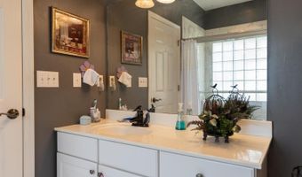 127 WARWICK Cir, Alabaster, AL 35007