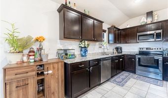 6704 Pilgrim Rd, Bentonville, AR 72713