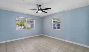 27 Chantilly Ter, Bay St. Louis, MS 39520