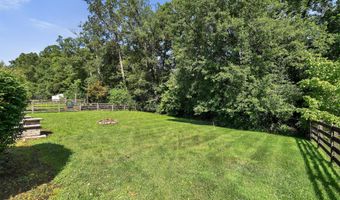 1168 Parkside Dr, Alexandria, KY 41001