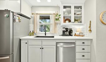 1108 Park St, Ashland, OR 97520