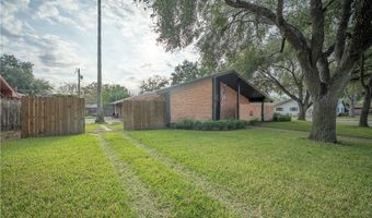 1519 Delwood, Alice, TX 78332