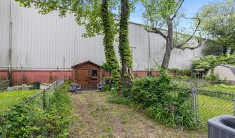 151 Alsace St, Bridgeport, CT 06604