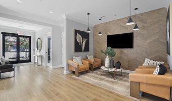 42623 NUBBINS Ter, Ashburn, VA 20147