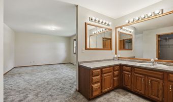1957 COUNTY ROAD T N, Amherst Junction, WI 54407
