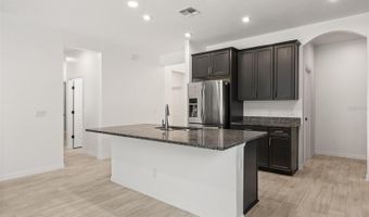 1151 LAKESIDE ESTATES Dr, Apopka, FL 32703