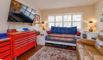 487 Oak Haven Dr, Altamonte Springs, FL 32701