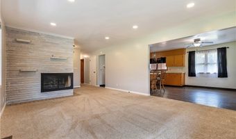 300 Homeworth Rd, Alliance, OH 44601