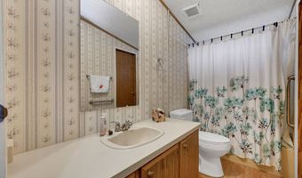 1120 W FAIRVIEW Dr 3, Springfield, OR 97477