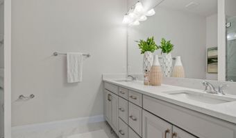 3064 N Spurway Dr, Ann Arbor, MI 48105