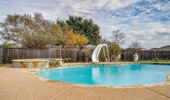 100 Meadow Glen Ct, Aledo, TX 76008