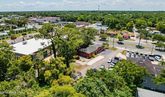 1887 MAYPORT Rd, Atlantic Beach, FL 32233