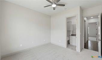 731 County Road 356, Adkins, TX 78101