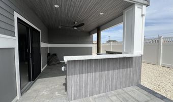 322 Third St, Beach Haven, NJ 08008