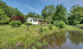 28 Farm Dr, Ashford, CT 06278