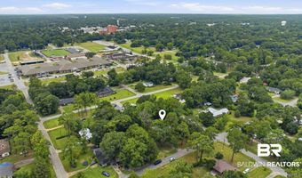 402 E 11th St, Bay Minette, AL 36507