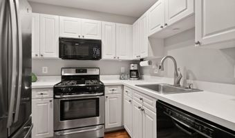 20603 CORNSTALK 201, Ashburn, VA 20147