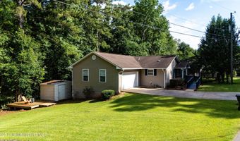 72 Christopher Cir, Alexander City, AL 35010