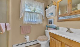 37 Faith Ln, Aberdeen, NJ 07747