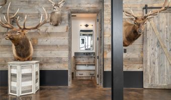 240 Horsetail Rd, Bozeman, MT 59715