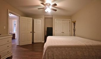 210 Hopkins, Alba, TX 75410