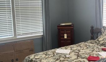74 Lafayette St, Alexander City, AL 35010