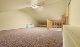 96 Comly Rd, Bayonne, NJ 07035
