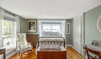 221 S Main St, Cambridge, VT 05444