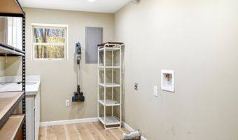 9540 SW Hodges Rd, Auburn, KS 66402