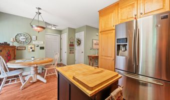 230 Sunnydale Ave, Bristol, CT 06010