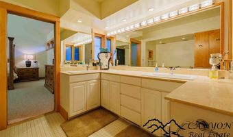 40 Castle Rock Rd, Cody, WY 82414