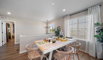 22362 E 38th Pl, Aurora, CO 80019