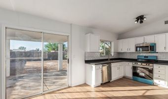 8551 W CORONADO Dr, Arizona City, AZ 85123