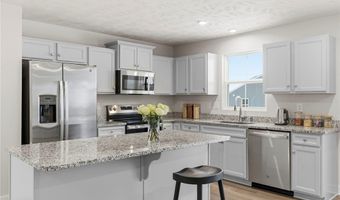 994 Bookman Ave, Akron, OH 44312