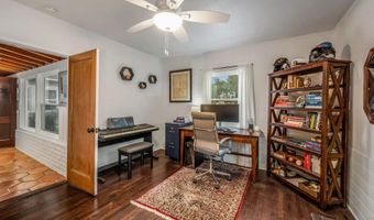 8535 Hillcrest Ave, La Mesa, CA 91941