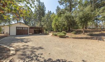 525 Keyes Ave, Angwin, CA 94508