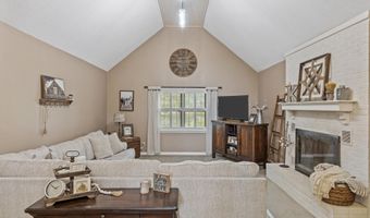 1420 Brentwood Dr, Athens, TN 37303