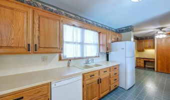 235 Random Rd, Arkansas City, KS 67005